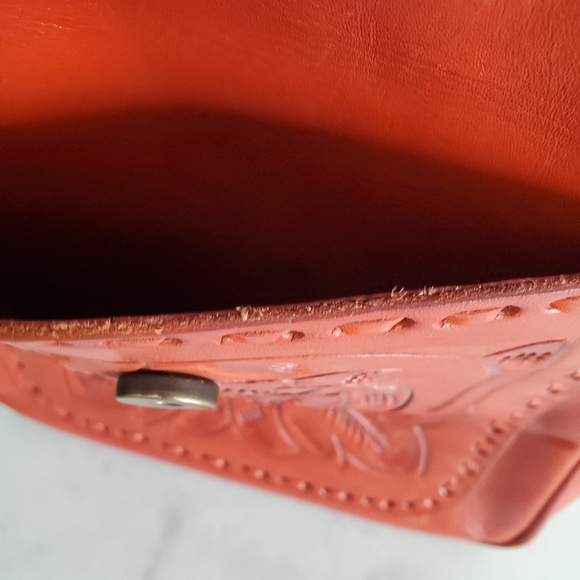 Hand Tooled Burnt Orange Leather Mexico - Picture 4 of 16